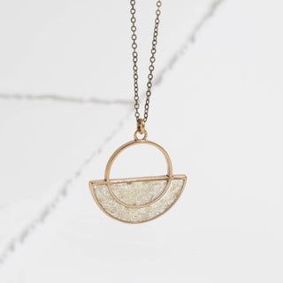 Cameoko | The Moonrise Pendant Necklace